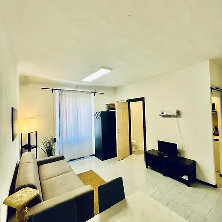 Bertolazzi Apartment Milan